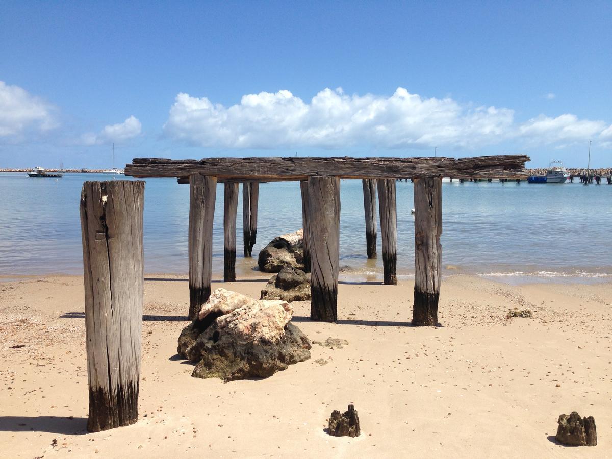 Leander Reef Holiday Park Port Denison Extérieur photo